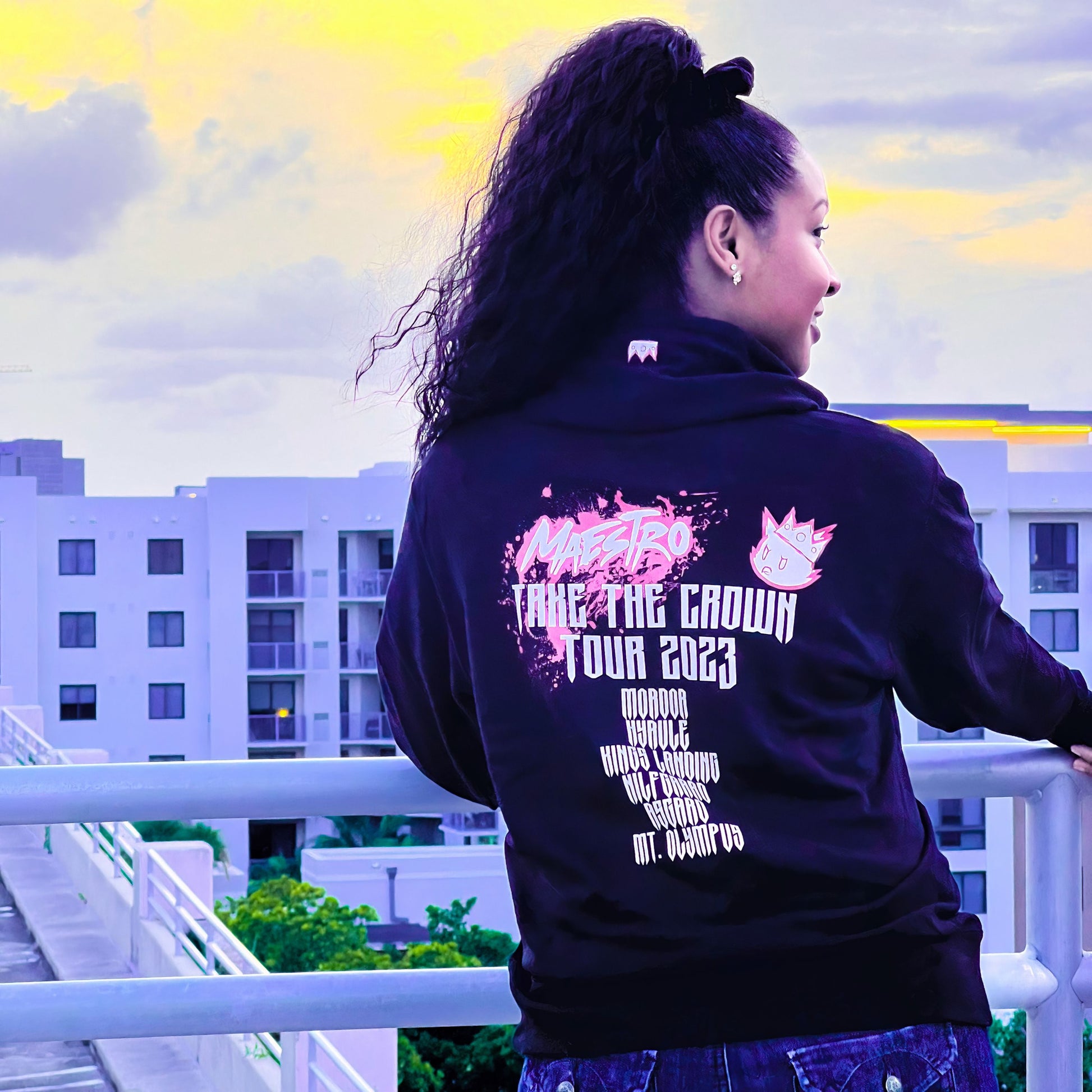 Throwback Scene Zip Hoodie w/ Thumb Holes